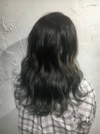 ロング カラー 古林 紘のヘアスタイル