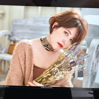 ショート カラー justbeauty CiNQのヘアスタイル