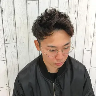 ショート カラー パーマ メンズ 🟦メンズパーマ🟦 横浜駅｜小上馬淳司のヘアスタイル