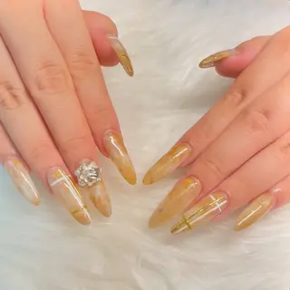 ネイル ハイビスカス ネイルサロンのネイルデザイン