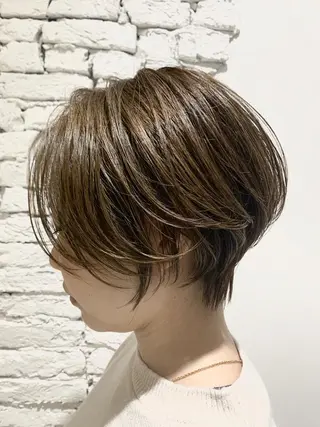 ショート カラー パーマ Chlom🌿Top Stylist沖田のヘアスタイル