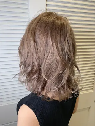 ミディアム 新宿 木下拓哉のヘアスタイル