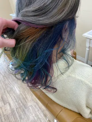 カラー SALOWIN栄 高須大貴のヘアスタイル