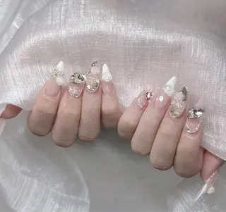 ネイル Lee Nailsのネイルデザイン