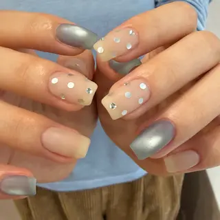 ネイル NINE_ AKARIのネイルデザイン