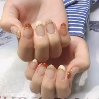 ネイル ガレンドウ 白澤 愛子のネイルデザイン