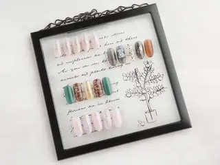 ネイル VIVIAN リサのネイルデザイン