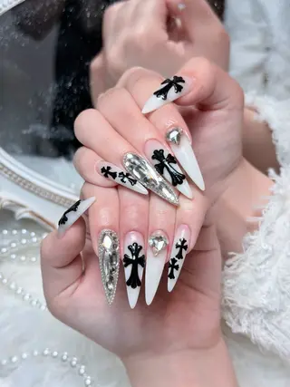 ネイル Julli NailStudioのネイルデザイン