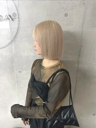 ショート カラー ハイトーン/ピンク カラー/めい🎀のヘアスタイル
