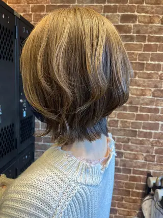 ミディアム カラー パーマ ヘアアレンジ メンズ キッズ ネイル マツエク・マツパ アイブロウ 久木原 ゆりのヘアスタイル