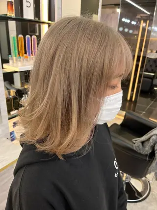 ショート カラー レイヤー似合わせ 透明感カラーりきやのヘアスタイル