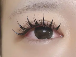 マツエク・マツパ AURORA RINAのマツエク・マツパデザイン