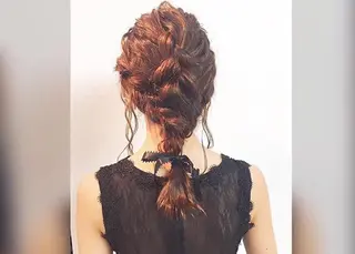 セミロング ヘアアレンジ 安永 涼のヘアスタイル