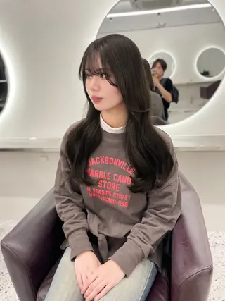 ロング カラー ヘアアレンジ 艶髪ハイトーン 💎yuuki💎のヘアスタイル