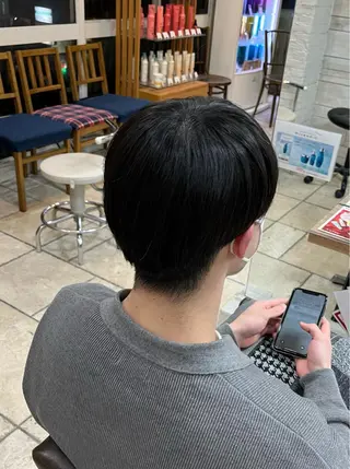 メンズ カラーソムリエ🎨 seina🪐のヘアスタイル