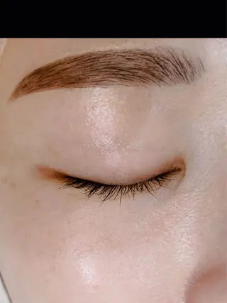 アイブロウ 宇井 理絵の眉毛・アイブロウイメージ