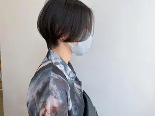 ショート タカハシ ハヤトのヘアスタイル