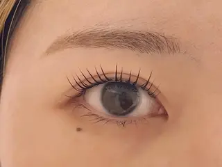 パーマ Arva 【Leia】のマツエク・マツパデザイン