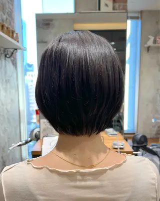 ショート カラー 💍新宿ショート 💍岩田莉奈のヘアスタイル