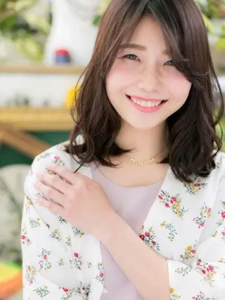 ミディアム カラー パーマ 出川 宙☘️のヘアスタイル