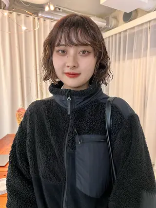 ミディアム カラー パーマ 圧倒的デザイン力 店長🎨RENAのヘアスタイル