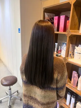 ロング 聖菜/ hina /レイヤー/艶カラーのヘアスタイル
