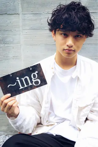ショート メンズ 岡安優太 顔まわり似合せが得意のヘアスタイル