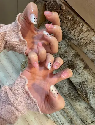 ネイル 浅野 綾のネイルデザイン