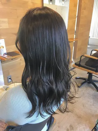 ロング 畑村 まゆみのヘアスタイル