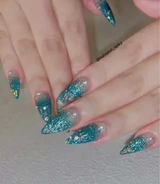 ネイル Spiky とうげ ふうかのネイルデザイン