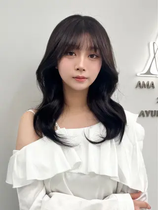カラー 透明感カラー✨🩵 韓国ヘアkanatoのヘアスタイル