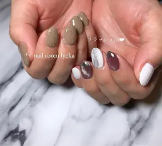 ネイル ﾈｲﾙﾙｰﾑﾘｯｶ 𝐦𝐚𝐲𝐮のネイルデザイン