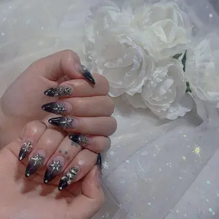 ネイル Queens ciciのネイルデザイン