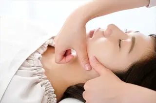 西浦 千織のエステ・リラクイメージ