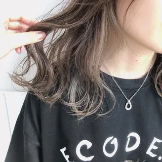ミディアム カラー 盛れるレイヤーカット 得意🌹井上美沙のヘアスタイル