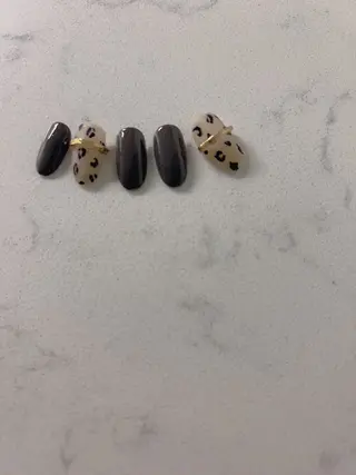 ネイル やまだ しおりのネイルデザイン