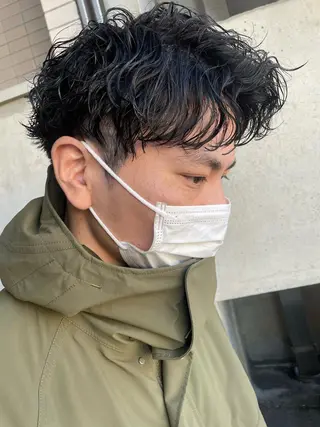 パーマ メンズ 大阪美容師 井上智博のヘアスタイル