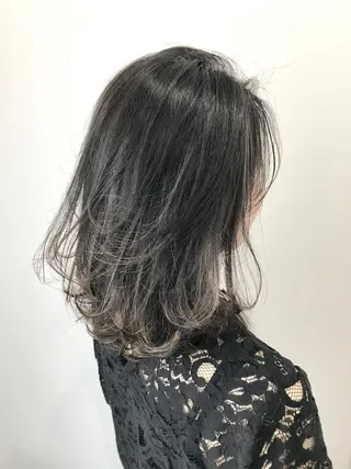 ショート カラー パーマ ヘアアレンジ ネイル マツエク・マツパ 井坂 弘人のヘアスタイル
