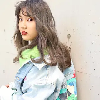 ロング カラー ヘアアレンジ トレンドヘア🩶 艶髪🩶yoshiのヘアスタイル