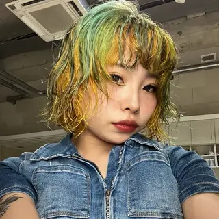 ミディアム 🌺名古屋ハイトーン デザインSOLA🌺のヘアスタイル
