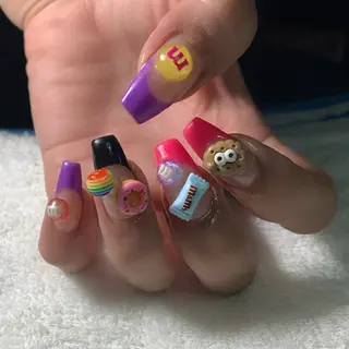 ネイル MHR nailのネイルデザイン