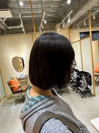 ショート ౨ৎ︎Zina 川口 KIRARI౨ৎのヘアスタイル
