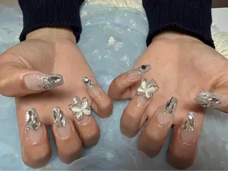 ネイル Nailsalon Blueのネイルデザイン