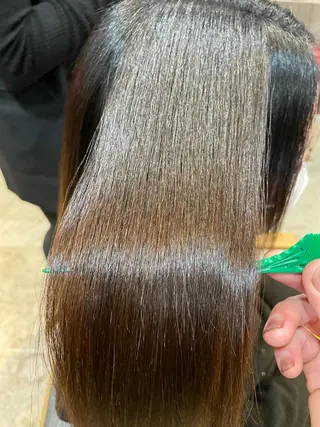 ミディアム 【お悩み解決のプロ】 ハヤシタクミのヘアスタイル