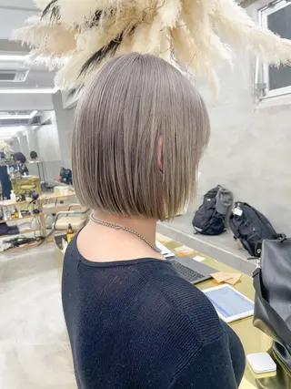 ショート カラー レイヤーカット 🪩yurikaのヘアスタイル