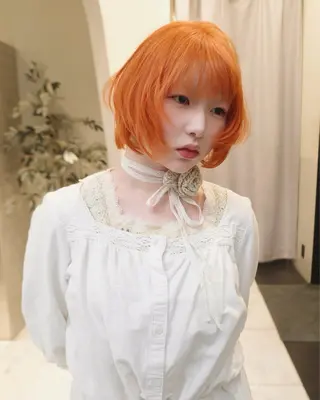 ショート カラー ブリーチ😼 ボブ✍️レイヤーのヘアスタイル