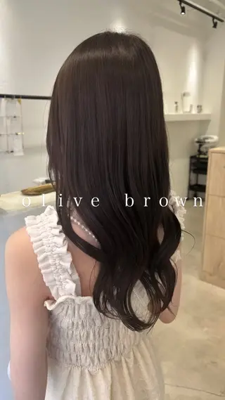 セミロング カラー hair shioのヘアスタイル