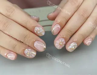 ネイル 神田 ココナッツのネイルデザイン
