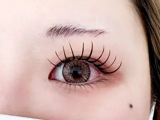 マツエク・マツパ GRANCIEUX 沼田のヘアスタイル