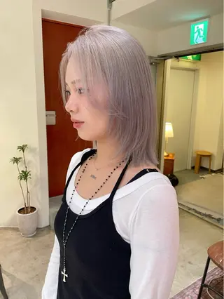 ミディアム カラー さと ちはるのヘアスタイル